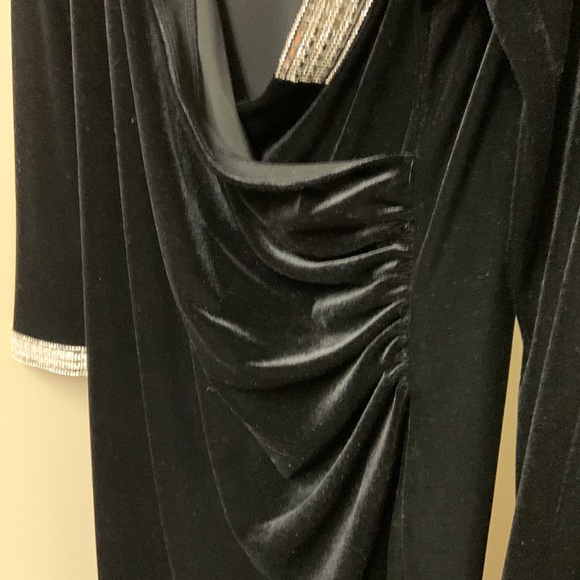 Ellen Tracy black velvet stretchy with sparkly accents - Picture 3 of 10
